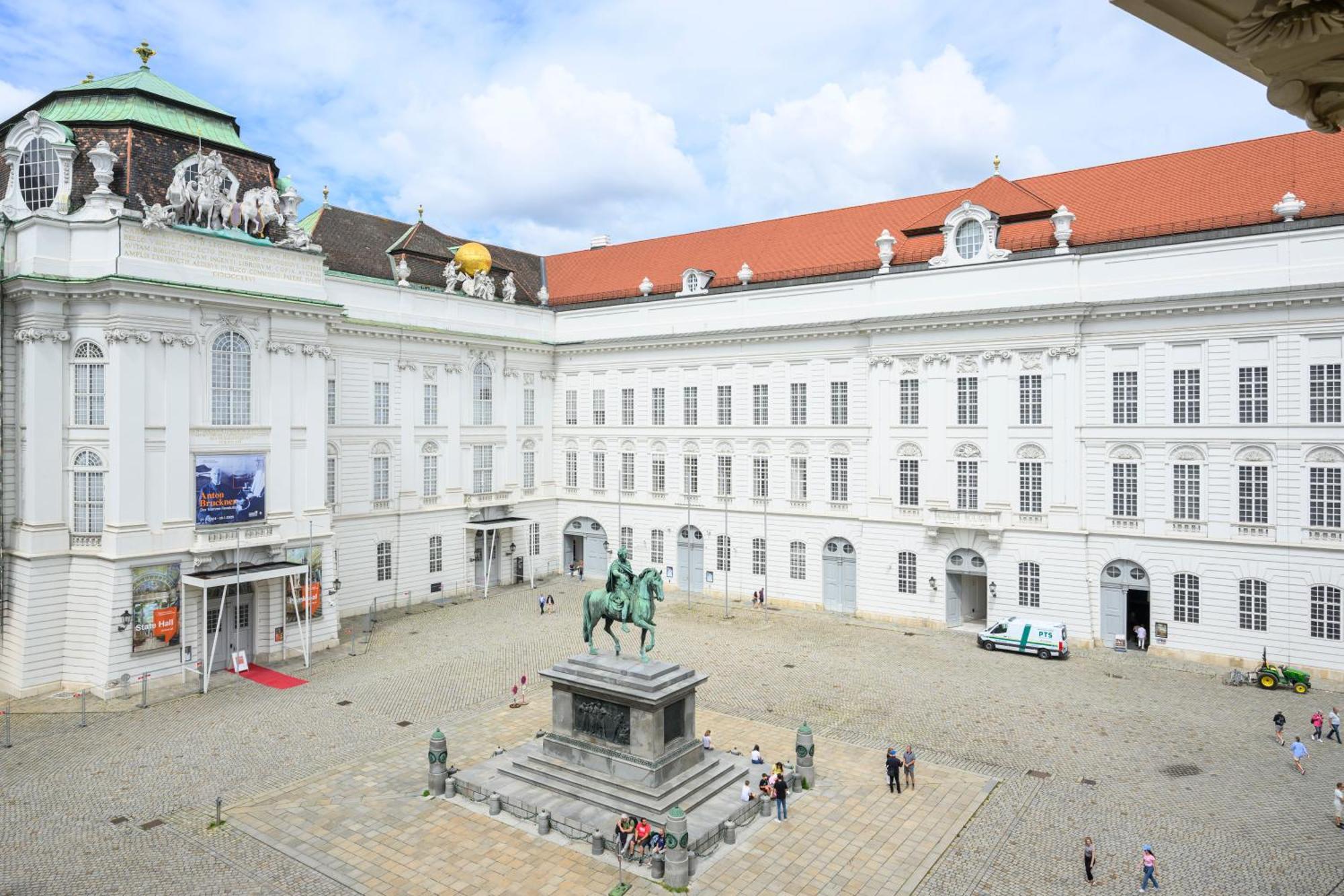 Apartment Palais Palffy Suits Wien
