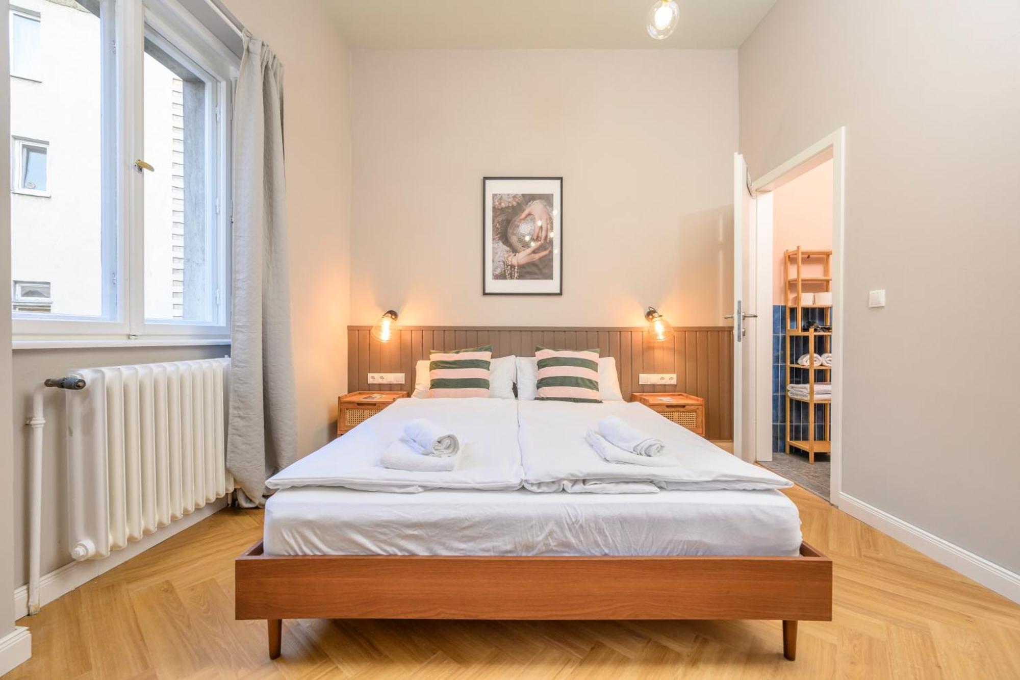 Apartment Palais Palffy Suits Wien