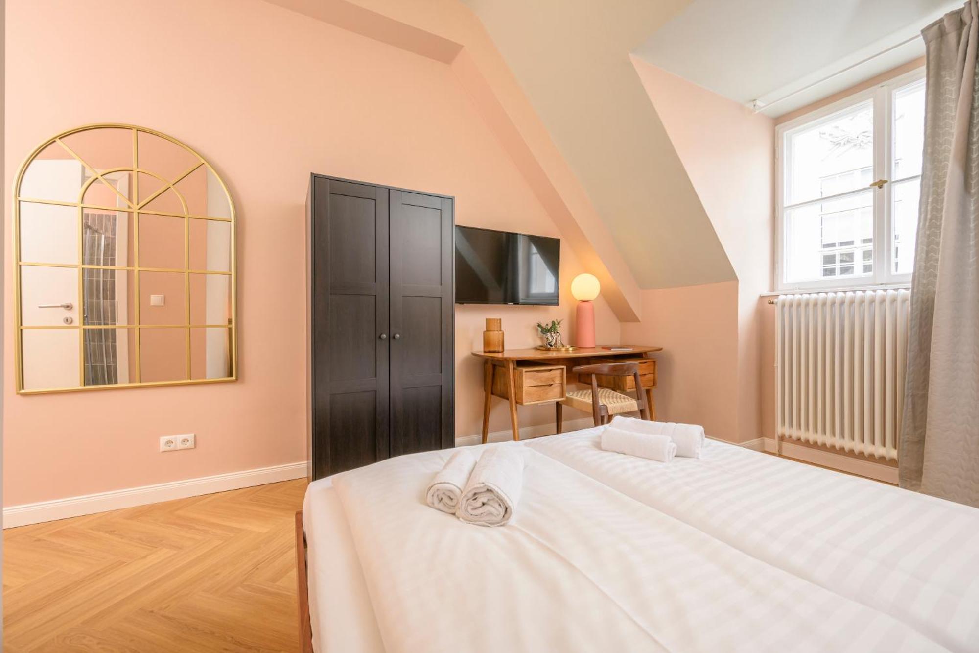 Palais Palffy Suits Wien